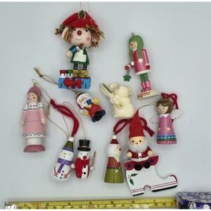 Small wooden Christmas Ornaments Vtg Taiwan Painted People Wood Winter Decor